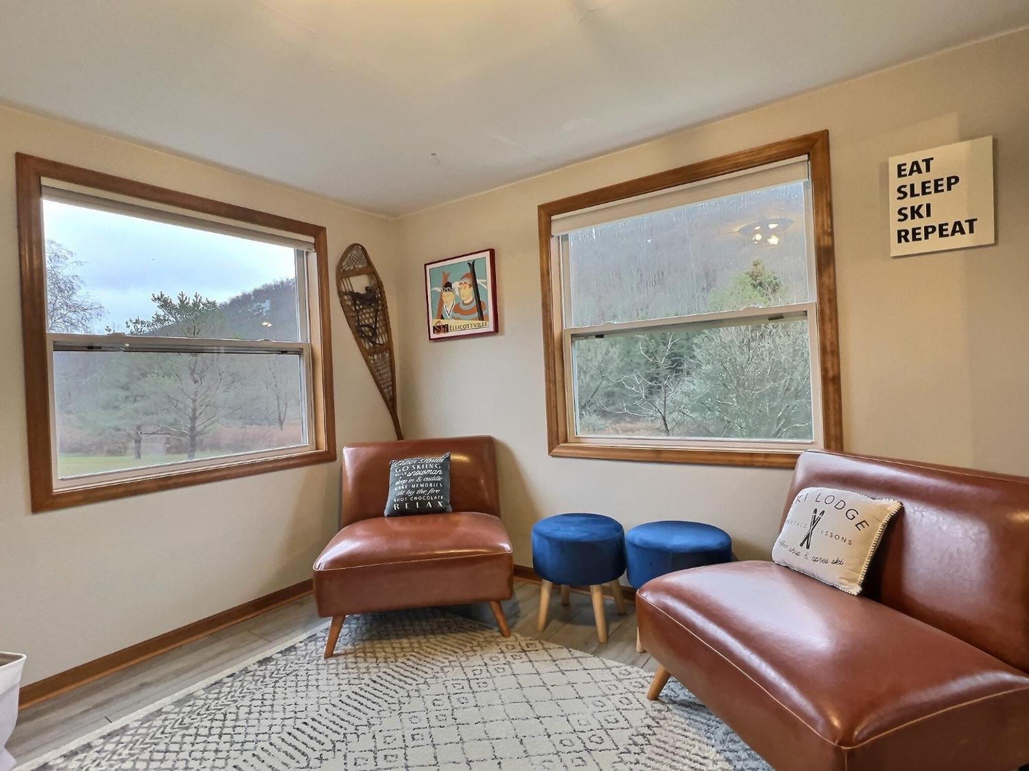 Maples Retreat - 2 Acres - Fireplace Ellicottville
