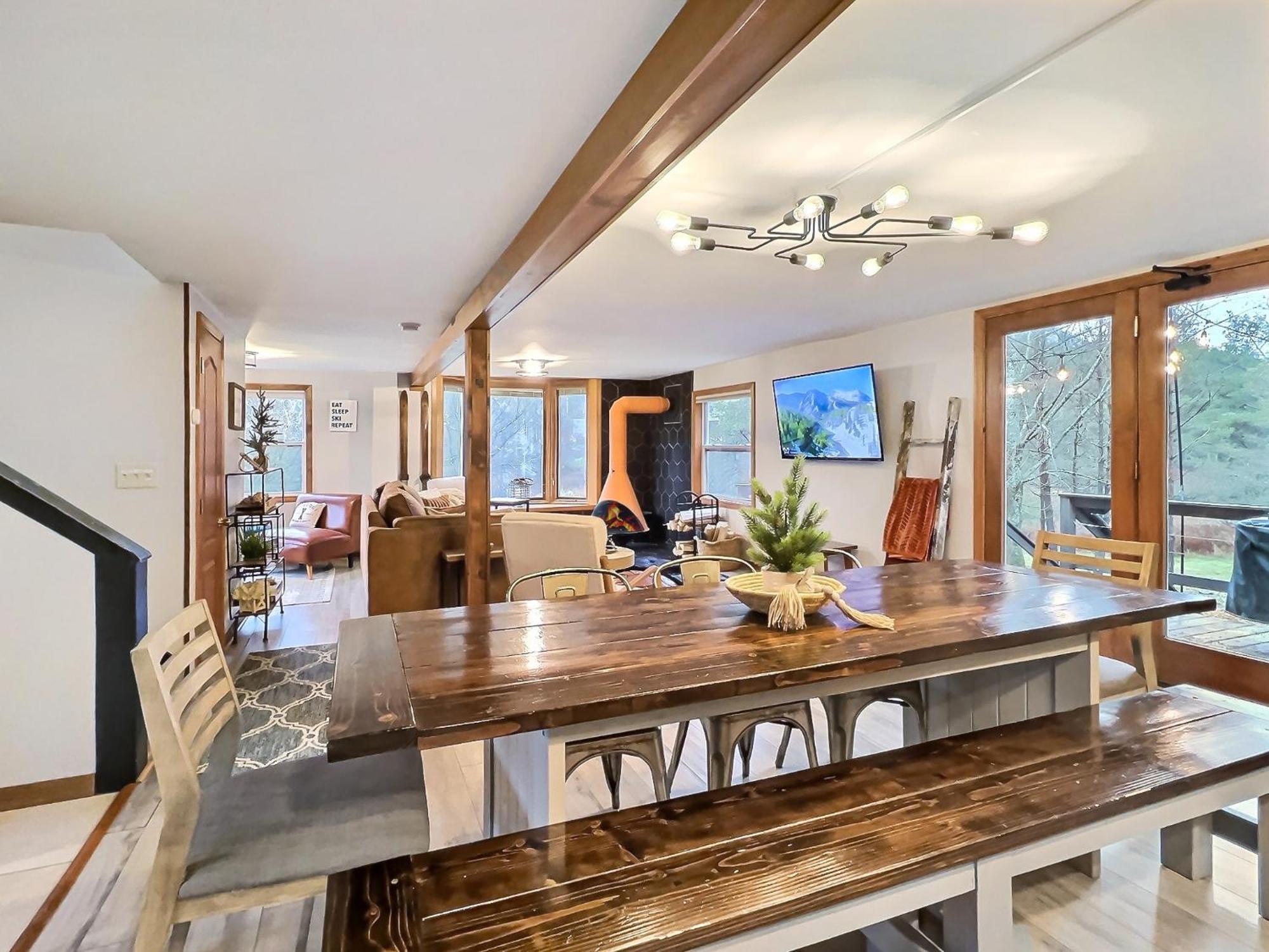 Maples Retreat - 2 Acres - Fireplace Ferienhaus Ellicottville