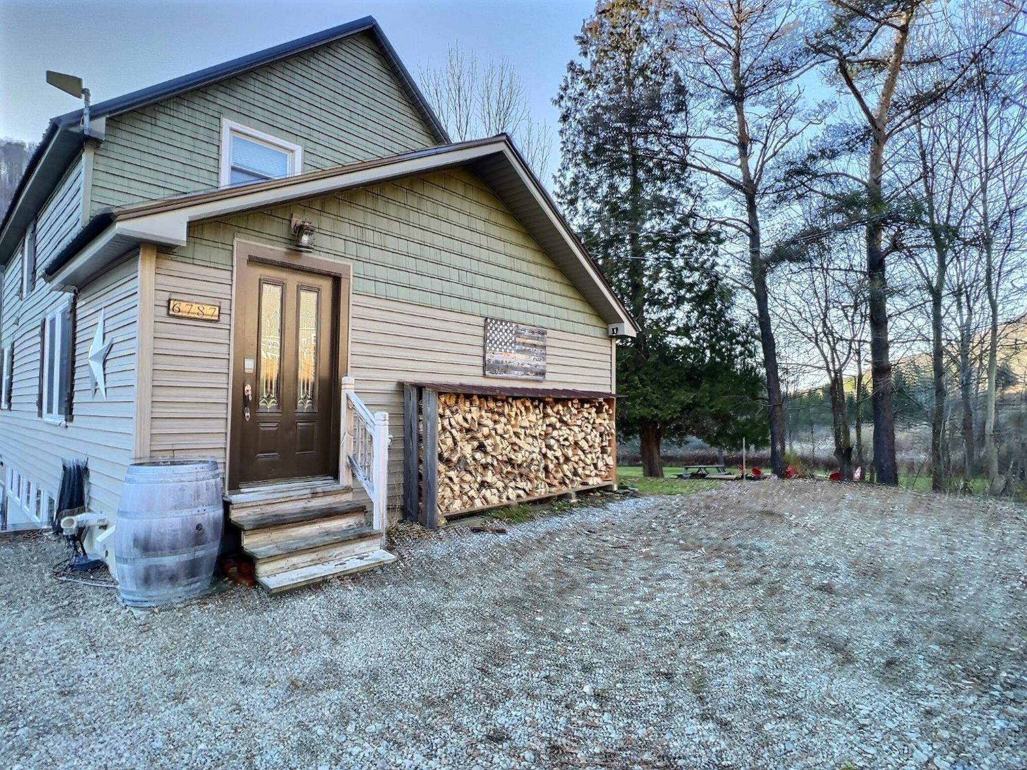 Maples Retreat - 2 Acres - Fireplace Ferienhaus