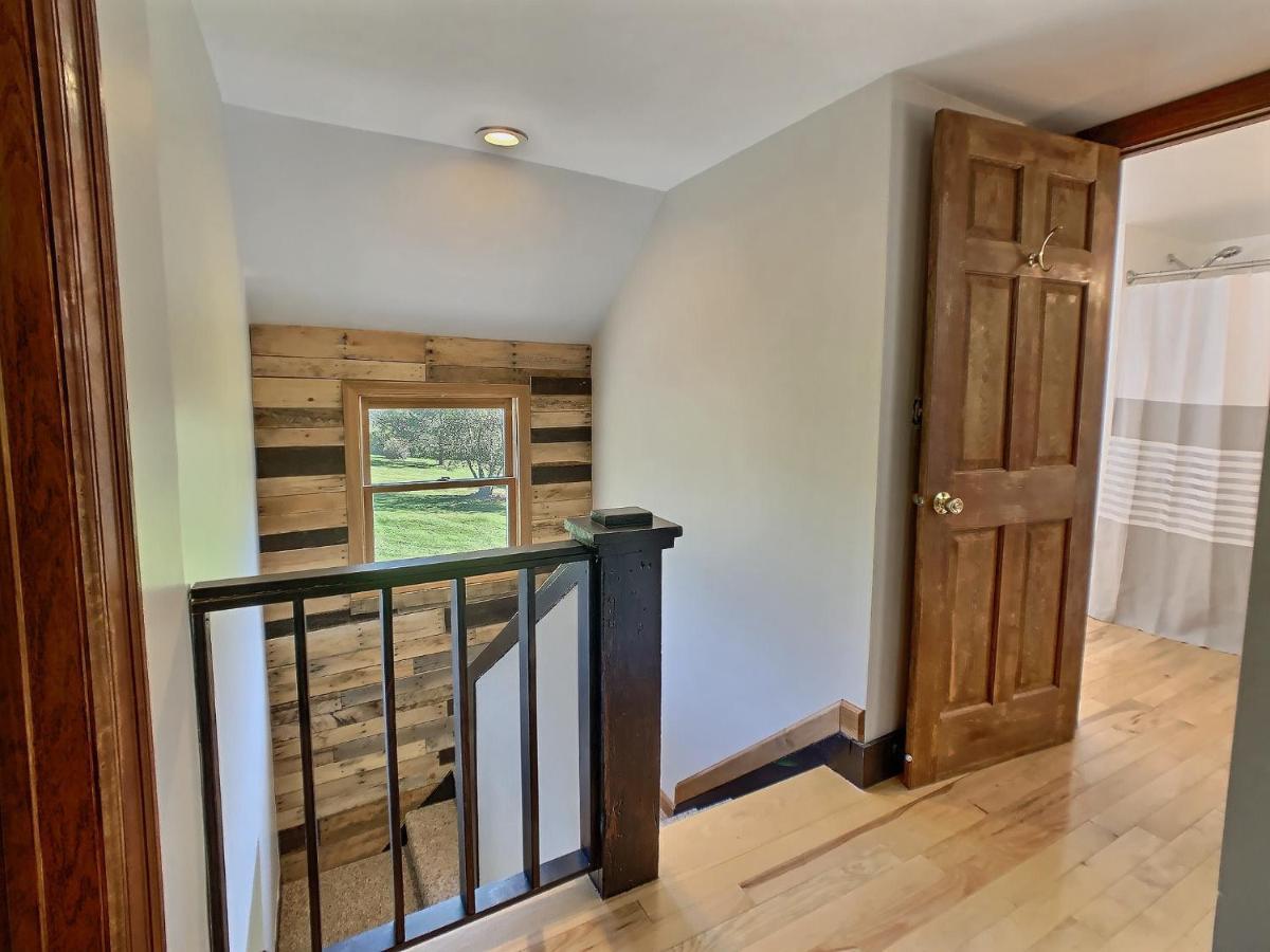 Maples Retreat - 2 Acres - Fireplace *